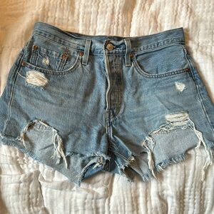 Levi’s 501 jean shorts